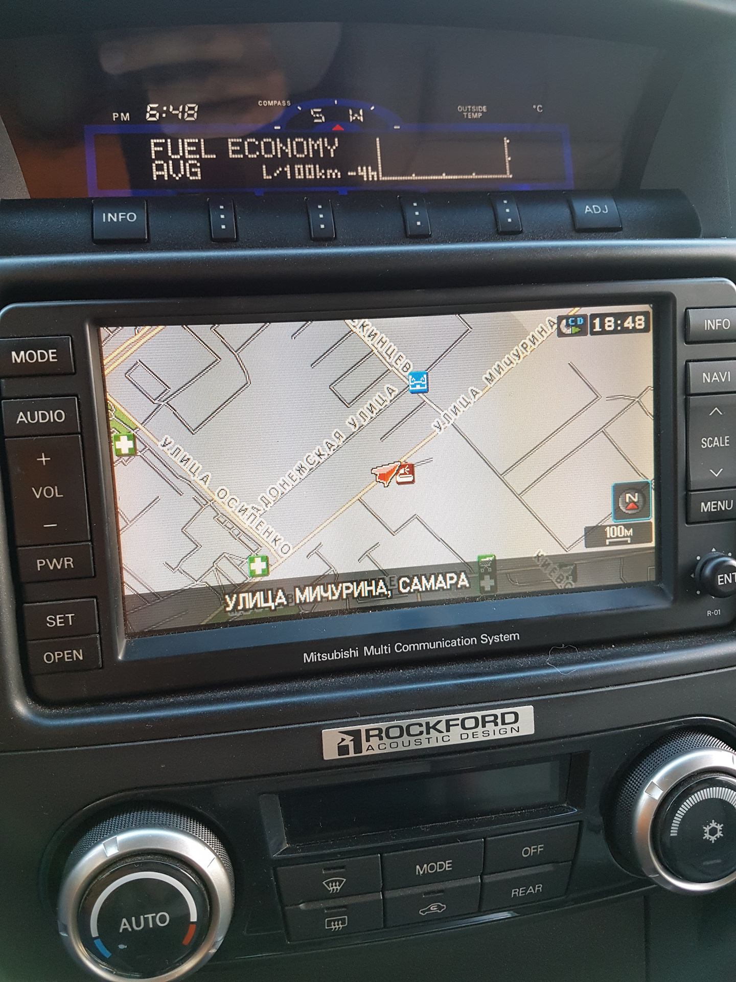 mitsubishi pajero 3 штатная навигация mitsubishi pajero 3 штатная навигация