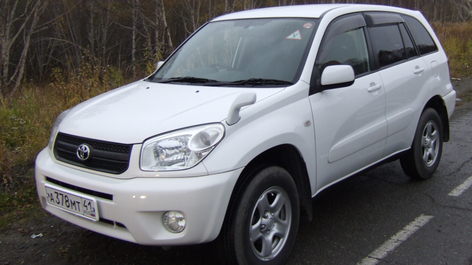 Стук в двигателе на холостых оборотах — Toyota RAV4 (II), 2 л, 2005 года |  поломка | DRIVE2