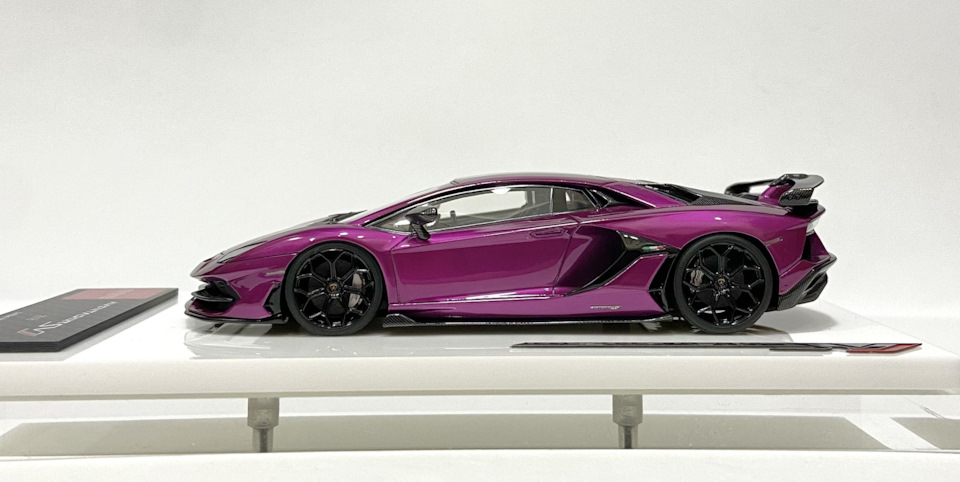 1/43 Lamborghini Aventador J / MAKE UP Lamborghini Aventador J