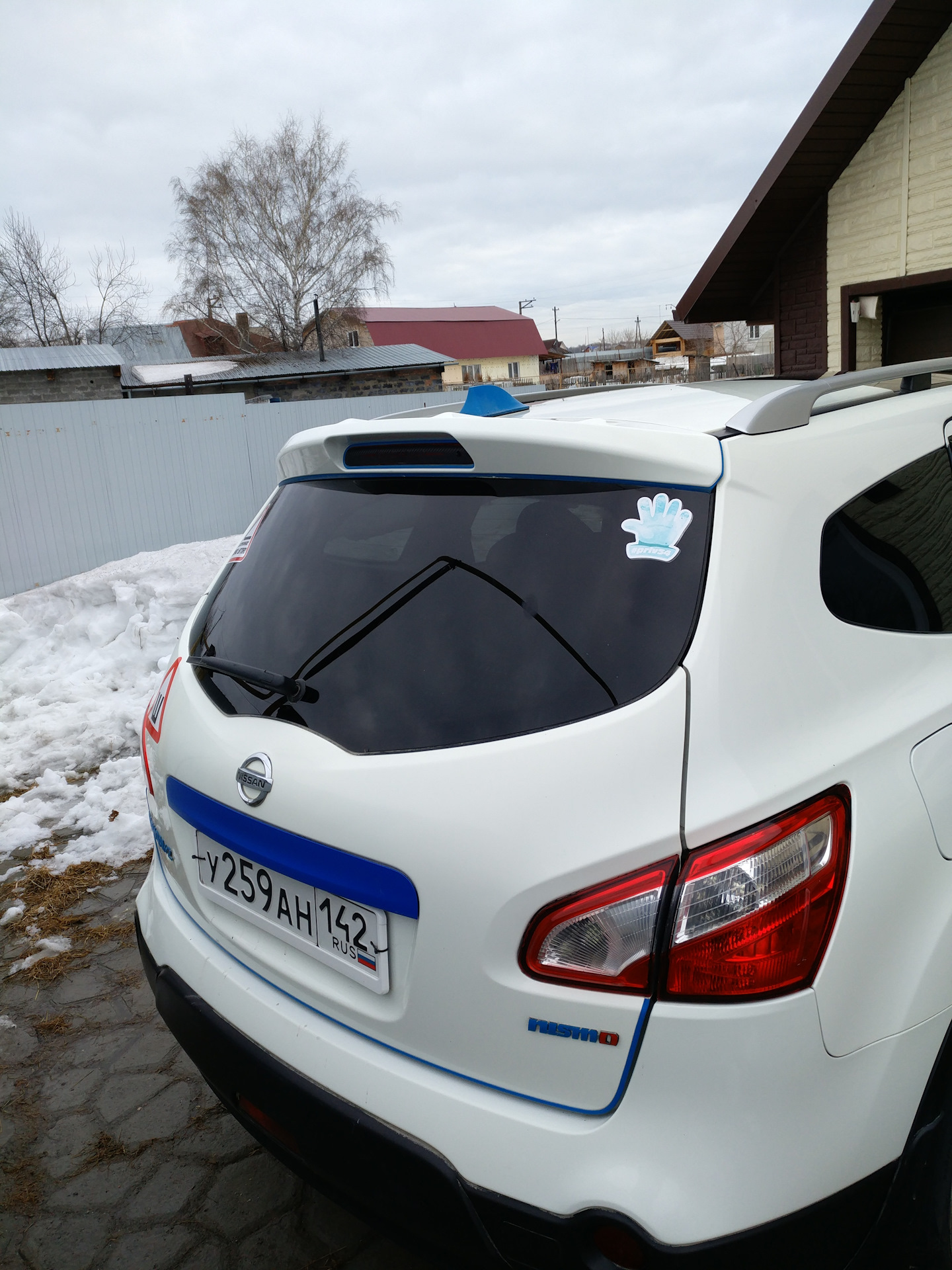 спойлер qashqai j11. спойлер ниссан кашкай j10. спойлер кашкай. Qashqai j10 спойлер. задний спойлер на ниссан кашкай 2008.