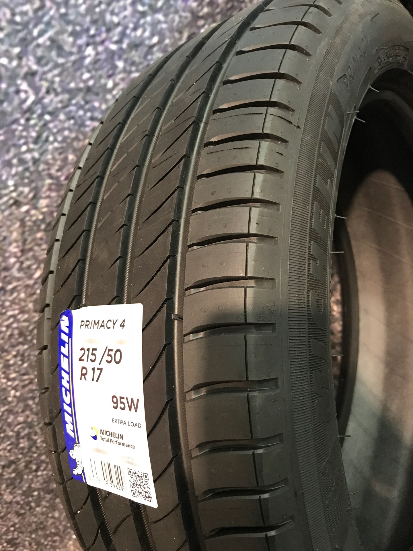 Michelin primacy 4. Michelin Primacy 4 Plus. Мишлен Примаси 4 Боковина. Мишлен Primacy HP Extra load.