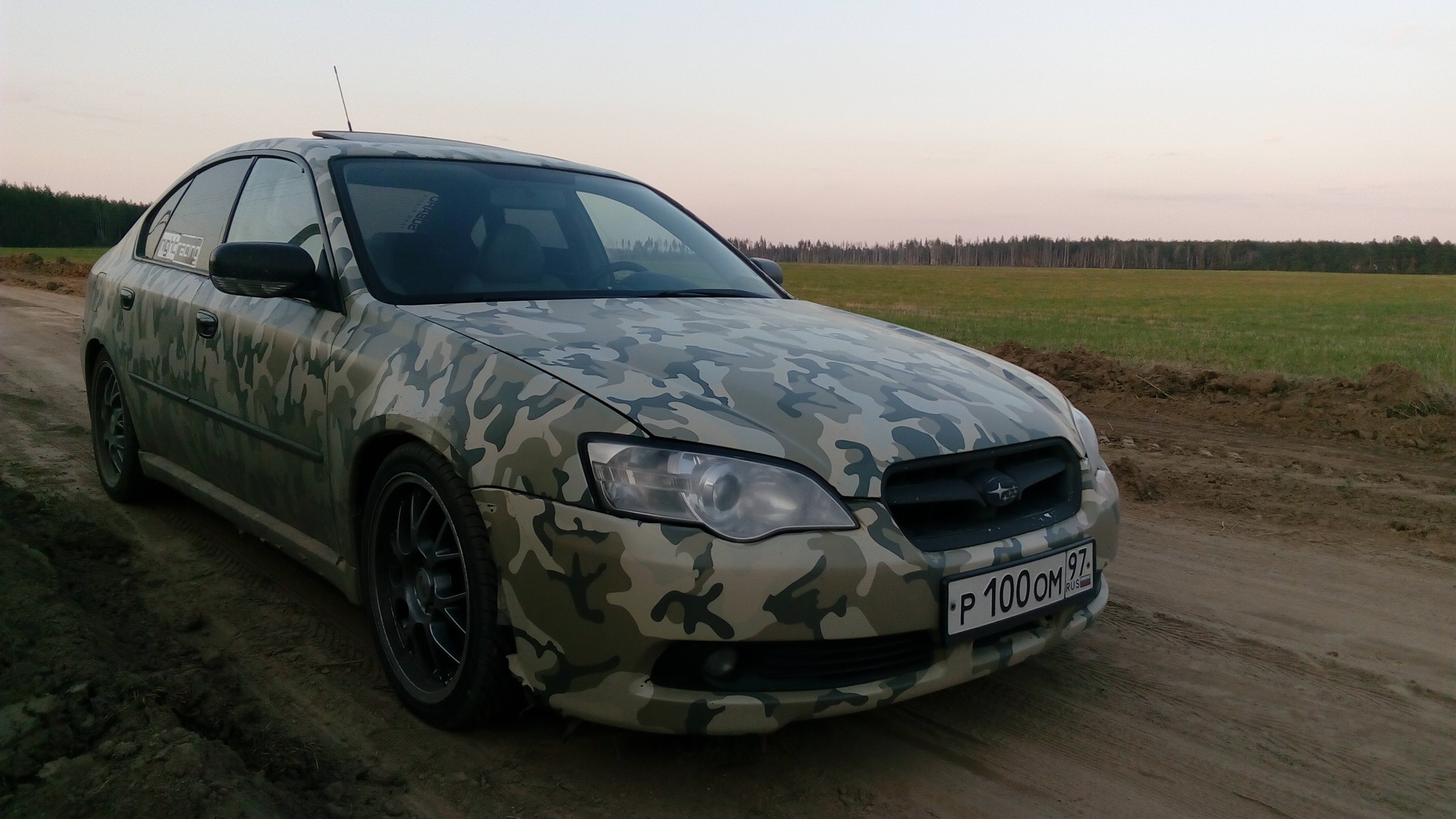 Subaru Legacy камуфляж