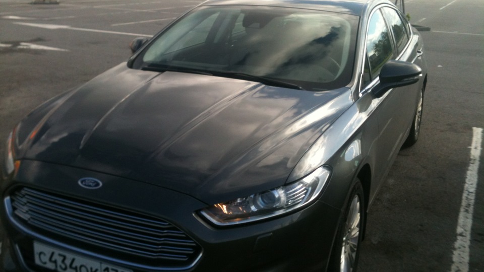 Ford Mondeo магнетик грей 2,5