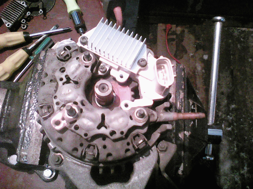 Запись №127 "Замена задней опоры двигателя. Ревизия генератора. Выборы ...