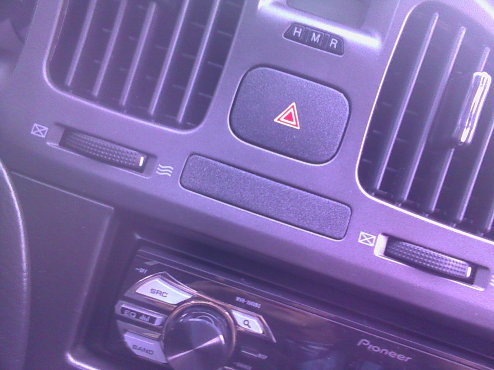 Карбонизация в салоне — Hyundai Elantra (3G), 1,6 л, 2005 года | тюнинг ...