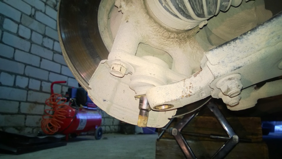 Замена нижней шаровой опоры. — DRIVE2