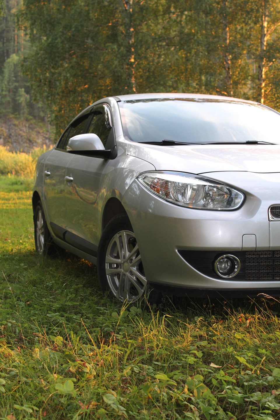 renault fluence 1.6 мт renault fluence 1.6 мт