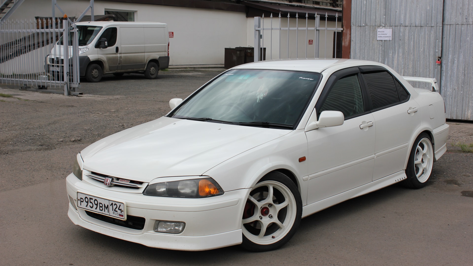 Honda Torneo Sir AVS