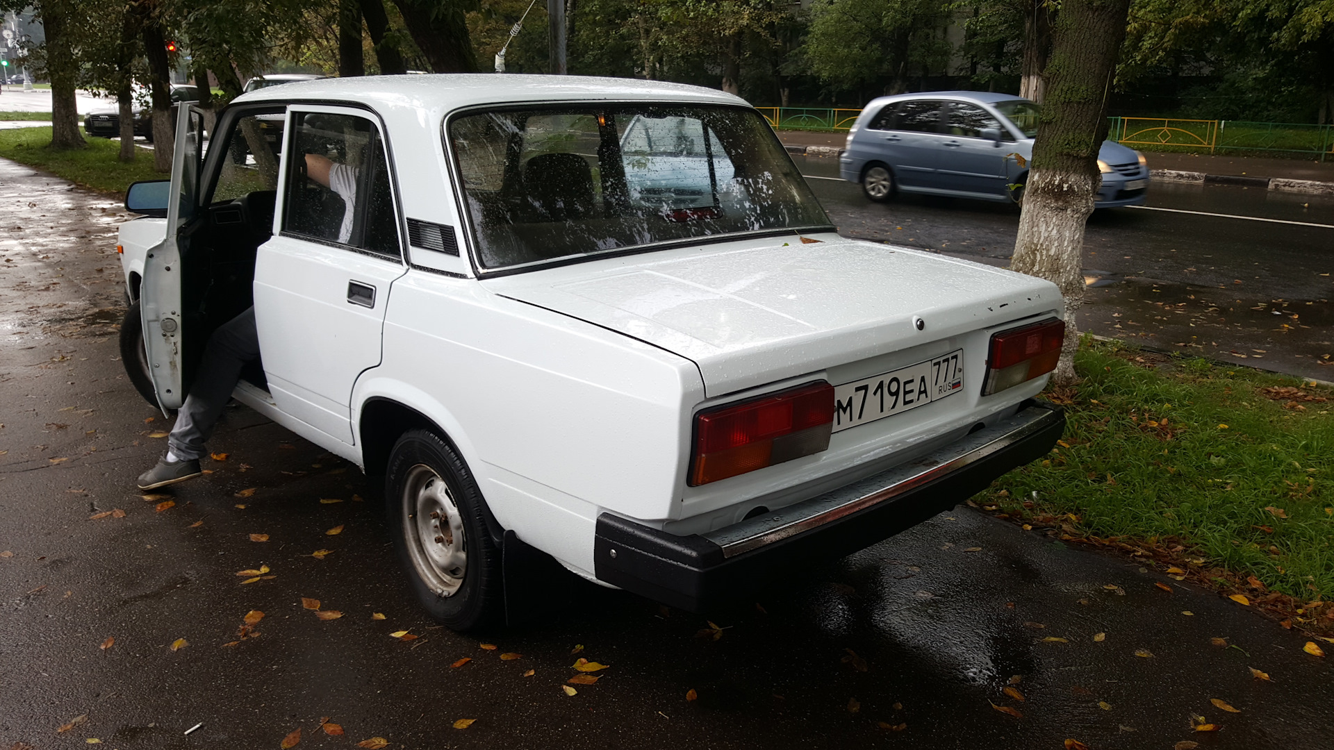 Lada 21074 1.6 бензиновый 2010 | Полицейский на DRIVE2