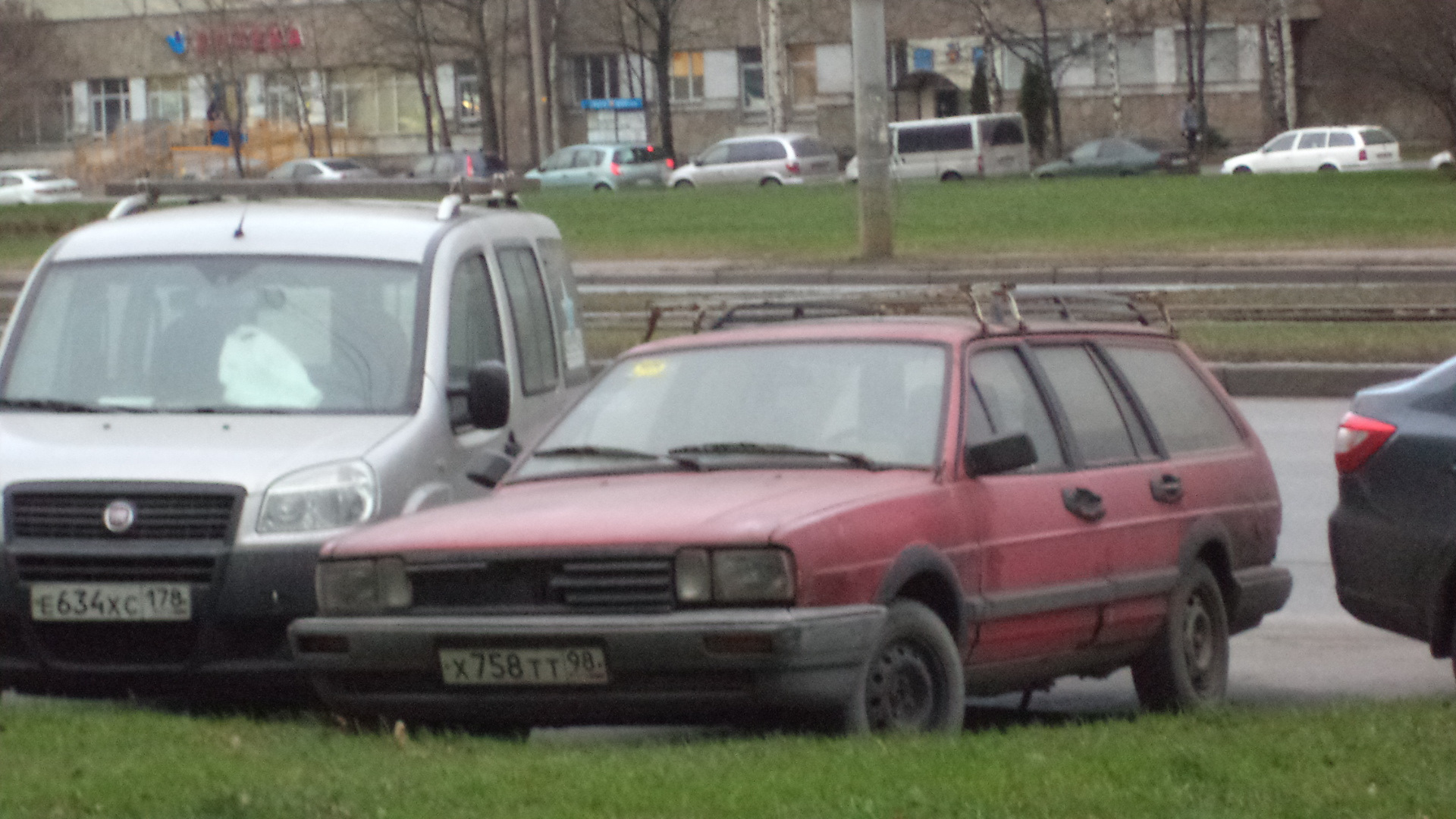 брошенные автомобили в санкт петербурге