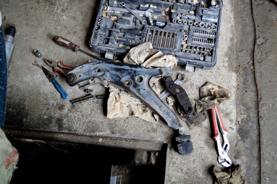 Резинки переднего стабилизатора поперечной устойчивости — Nissan ...