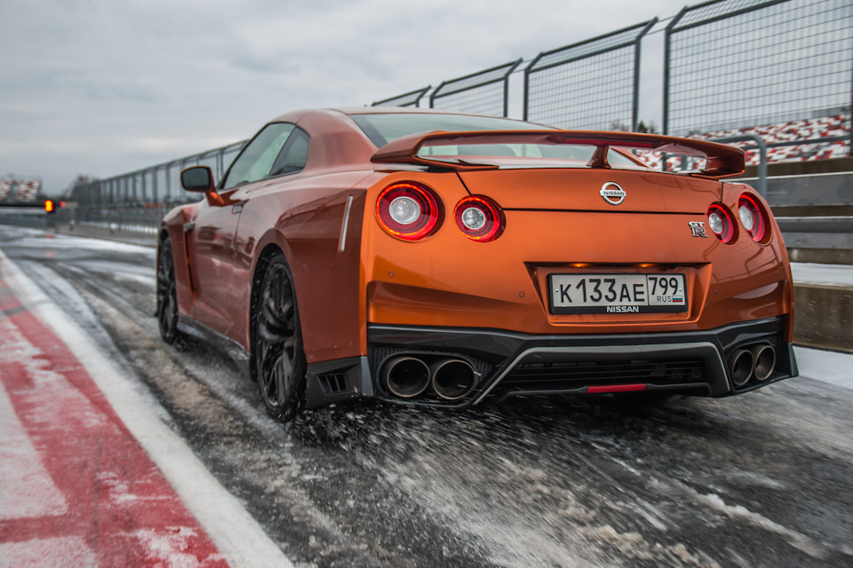 nissan gtr на каждый день. Смотреть фото nissan gtr на каждый день. Смотреть картинку nissan gtr на каждый день. Картинка про nissan gtr на каждый день. Фото nissan gtr на каждый день