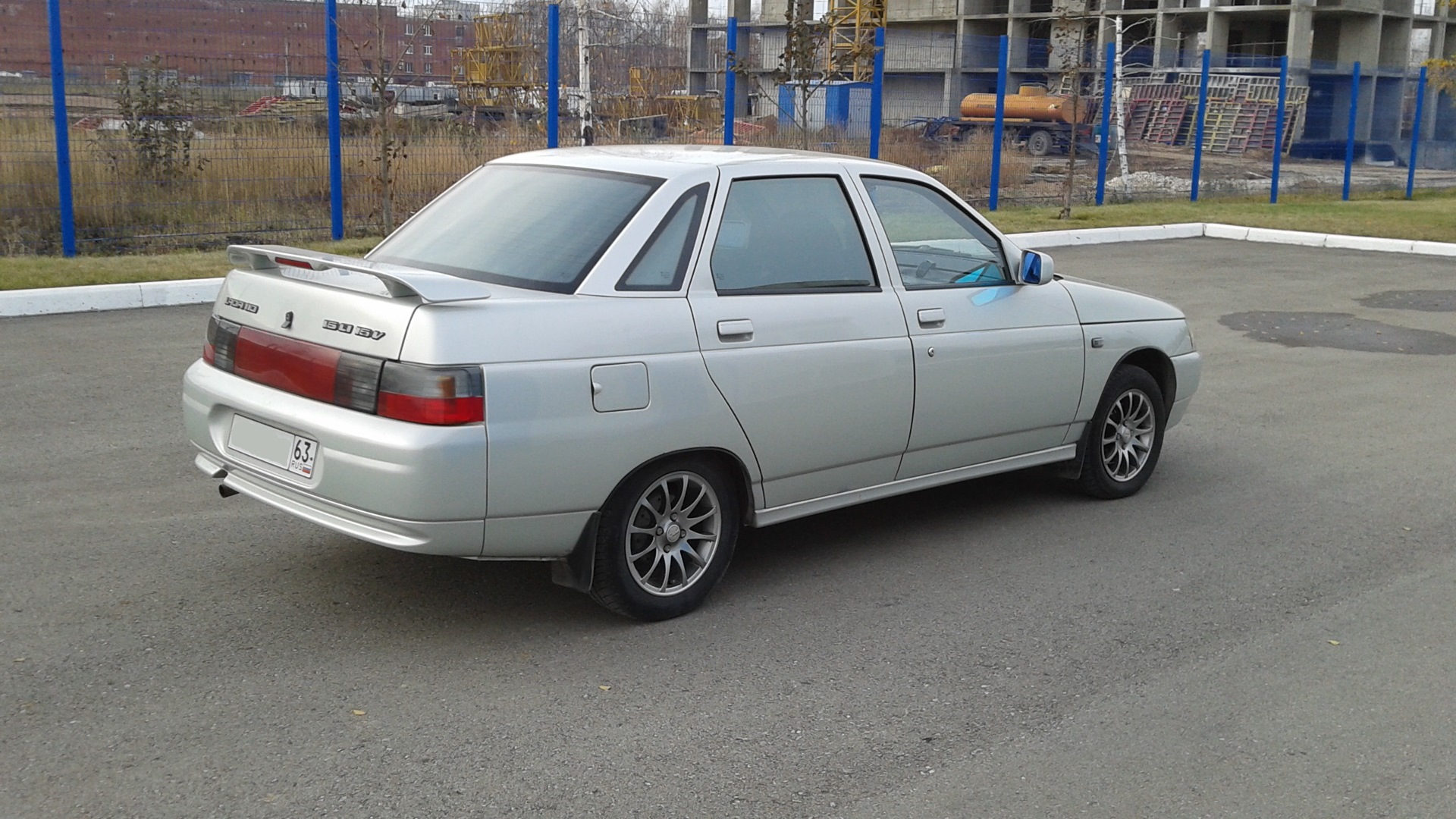 Ваз 21104. Lada 21104. Машина ВАЗ 21104. Крылья ВАЗ 21104.