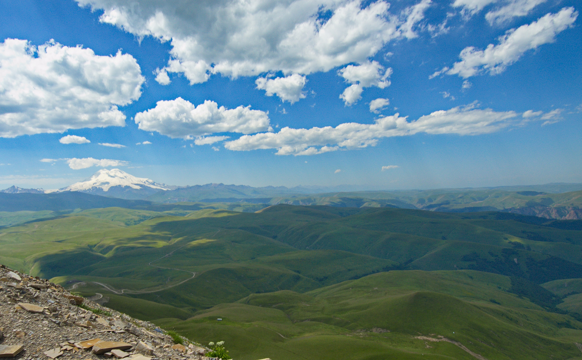 4 плато. Плато Канжол. Кабардино-Балкария плато Канжол. Горы в Кабардино Балкарии Канжол. Плато кинжал Кабардино-Балкария.