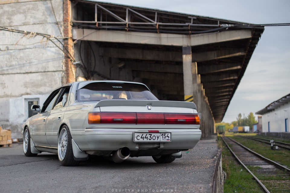 Toyota Cresta Trailhead