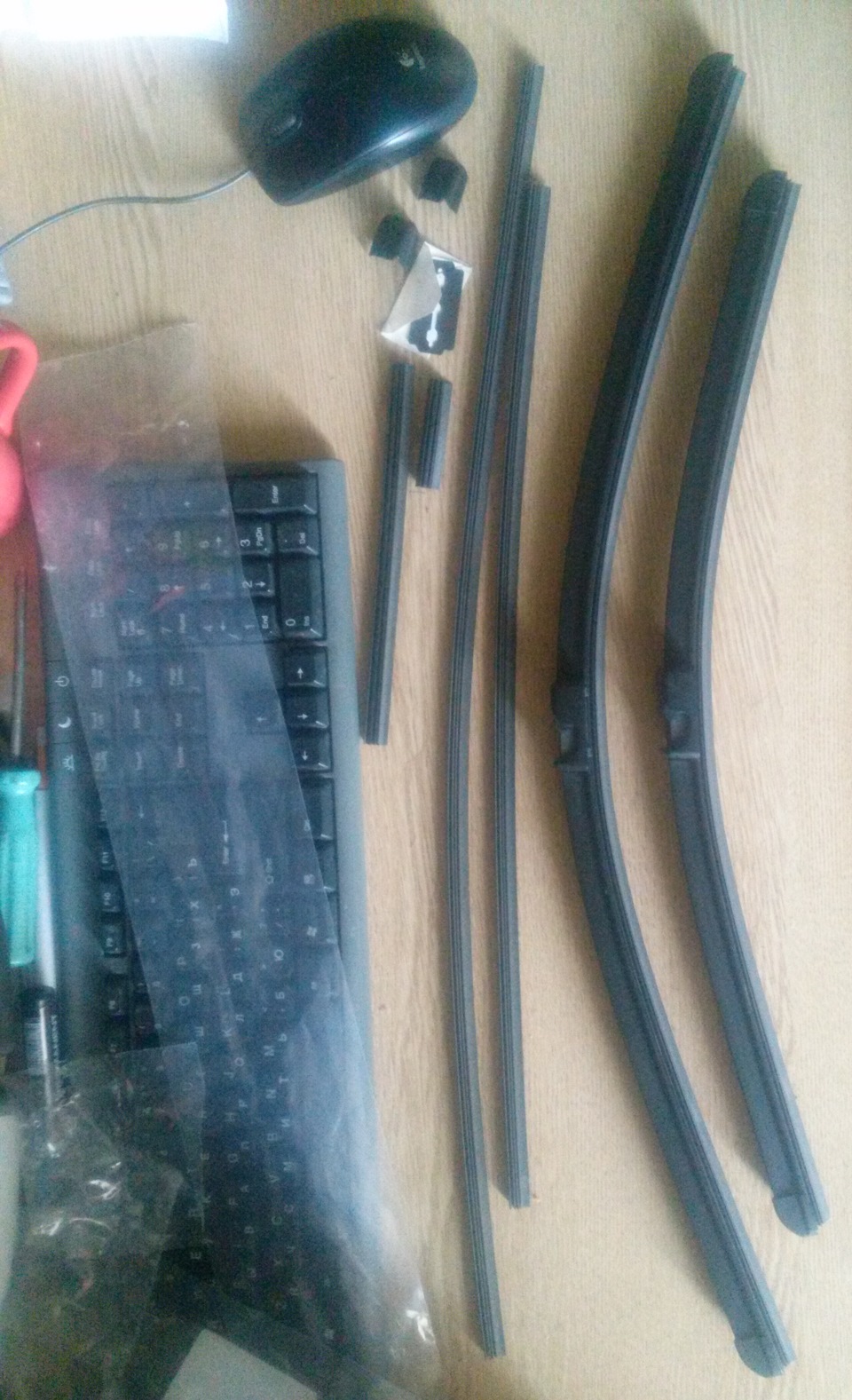 Замена резинок на щетках, а также логотипов и лампочек. — Skoda Octavia ...