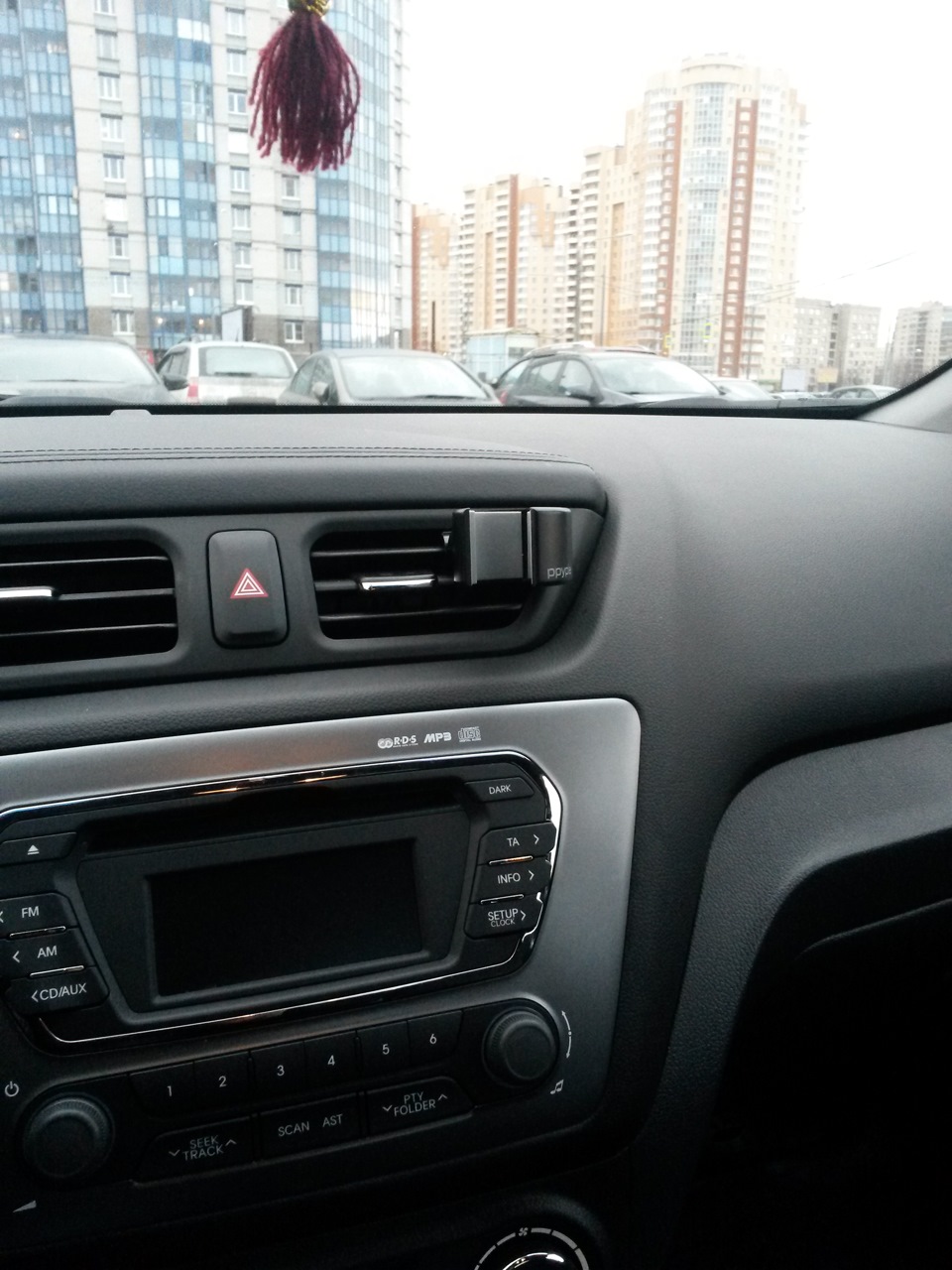 Ppyple Vent-Clip5 и Ppyple CD-N5 — KIA Rio (3G), 1,6 л, 2014 года ...