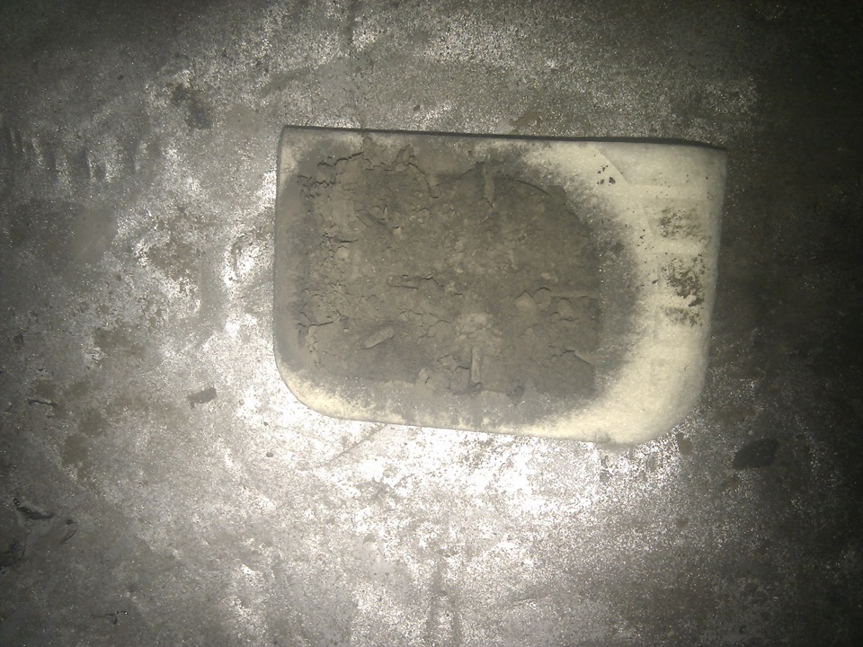 Проблемы с воздухом в баке и замена приемной трубы глушителя ...