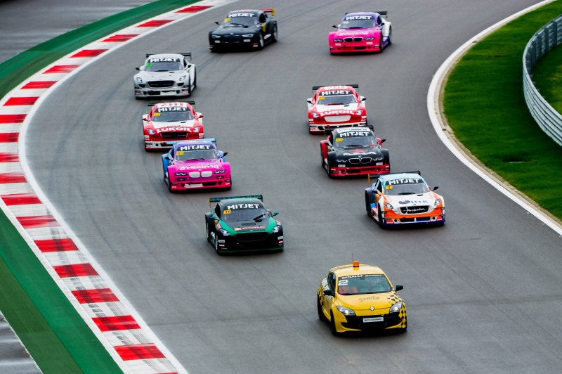 Машины для участия в гонках. Nascar daytona 500. Гоночные машины марки. Гонки рскг. Гонки участие.