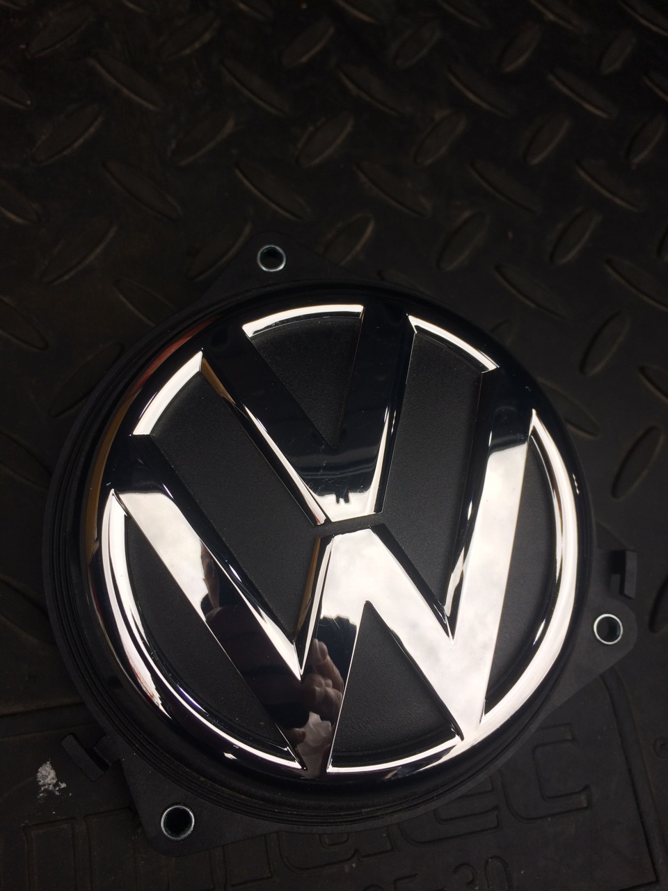 -30- Ручка открывания багажника от Б7 — Volkswagen Passat B6, 1,8 л ...
