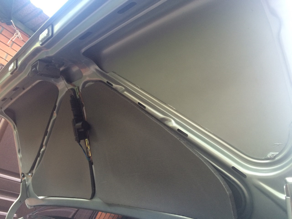 Чистка крышки багажника — Lada 21099, 1,5 л, 2002 года | запчасти | DRIVE2