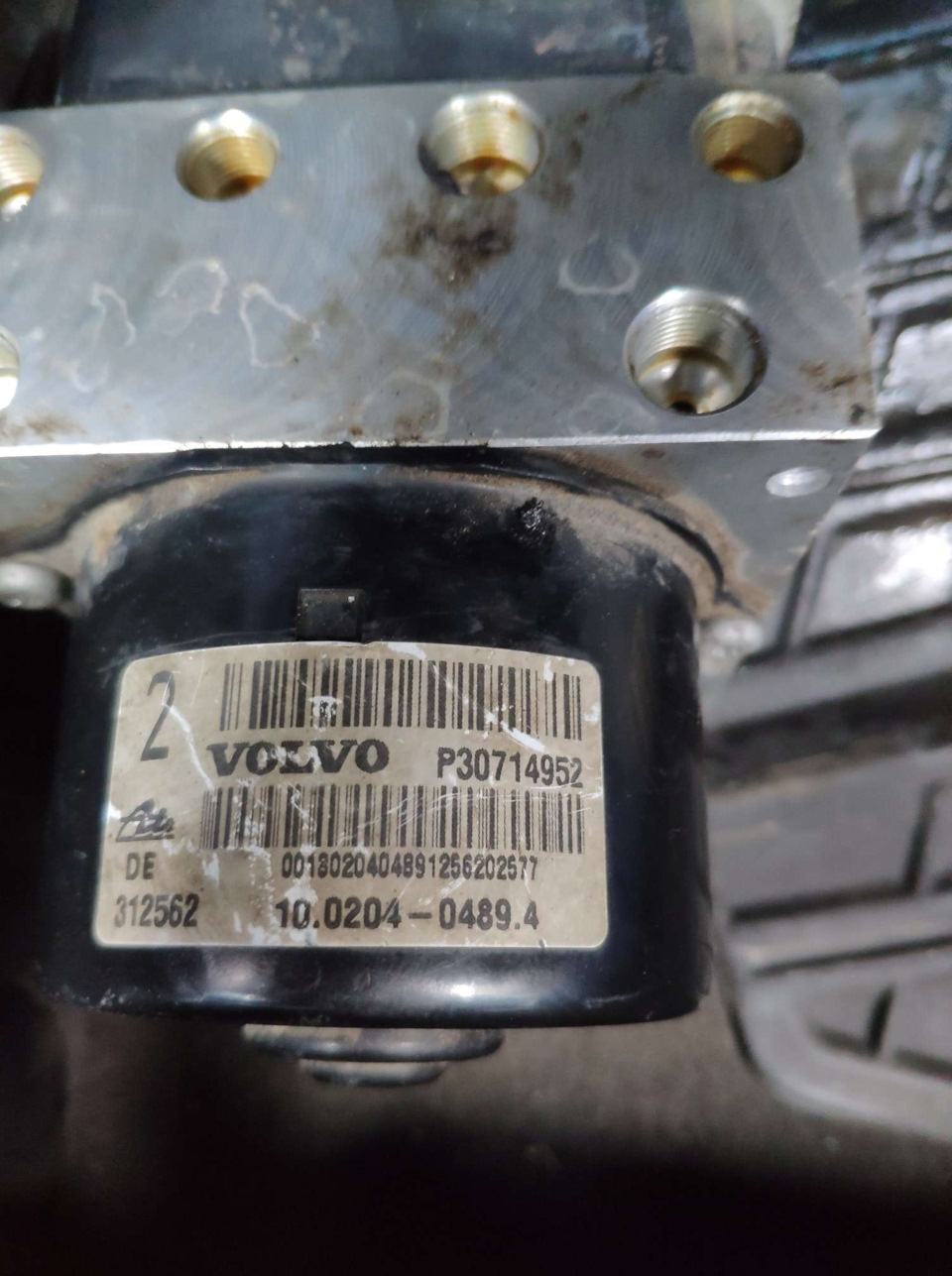 Фото в бортжурнале Volvo S60 (1G)