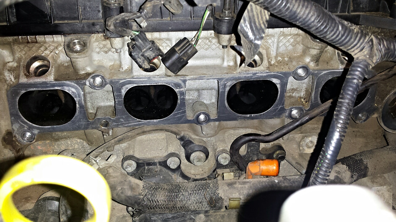 Форд мондео 3 1. 6 подсос воздуха с картера. 6. 6. 8.