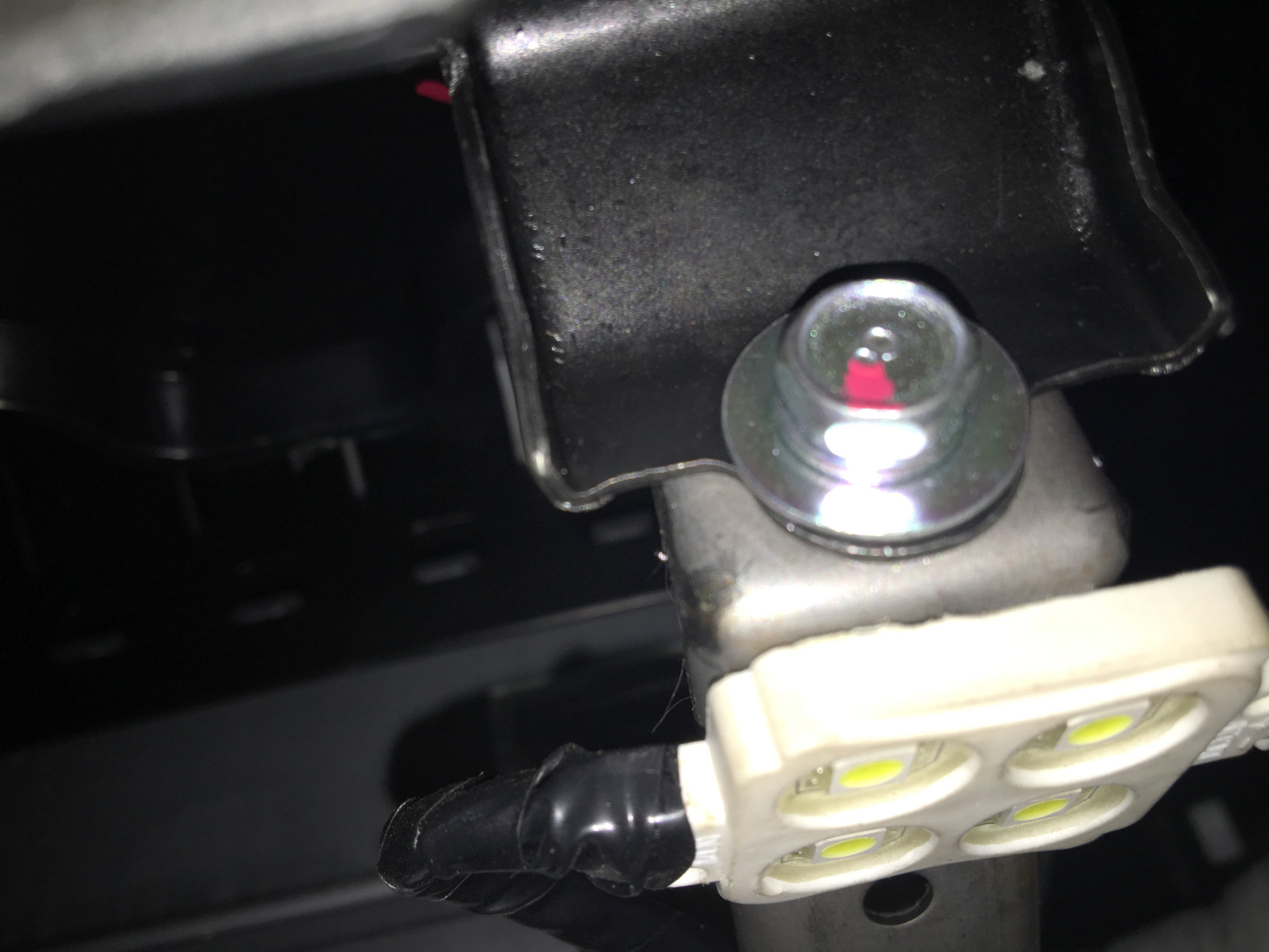 Да будет свет в бардачке! — KIA Rio (3G), 1,6 л, 2016 года | своими ...