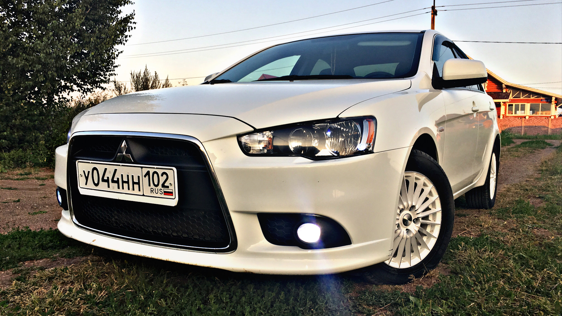 Mitsubishi Lancer X 1.6 бензиновый 2012 | Белая Сакура на DRIVE2