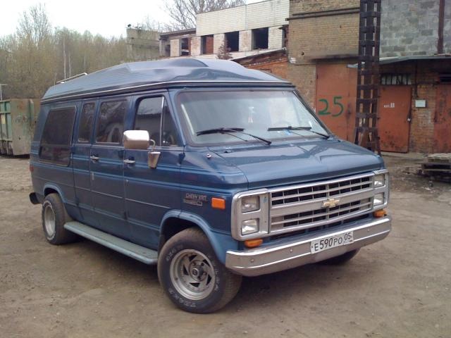 Chevrolet van 1992