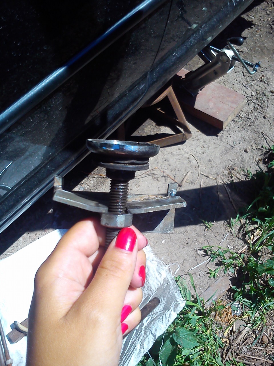 смена задних тормозных колодок — Volkswagen Golf Mk4, 1,4 л, 2000 года ...