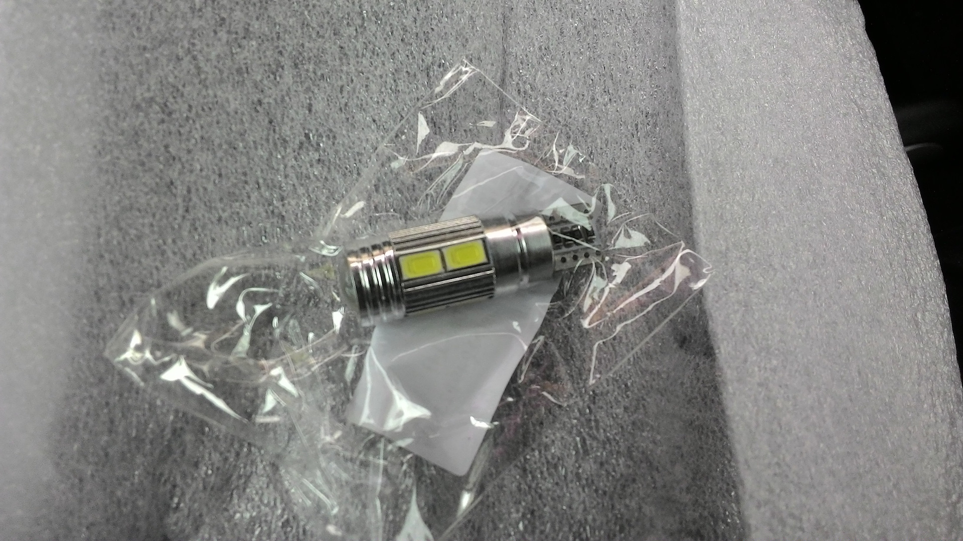 Лампочки хонда срв 2008. Лампы honda cr-v 4. Лампы ближнего света honda crv 2007 н 4. Патрон лампы хонда срв 2. Лампа ближнего света хонда срв 2008.