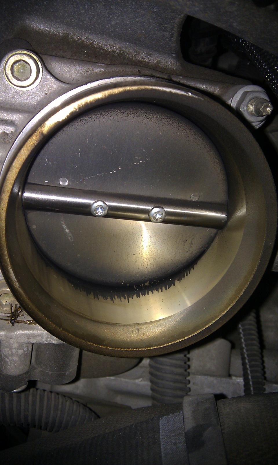 Чистка дроссельной заслонки. — Peugeot 307, 2 л, 2005 года | своими ...