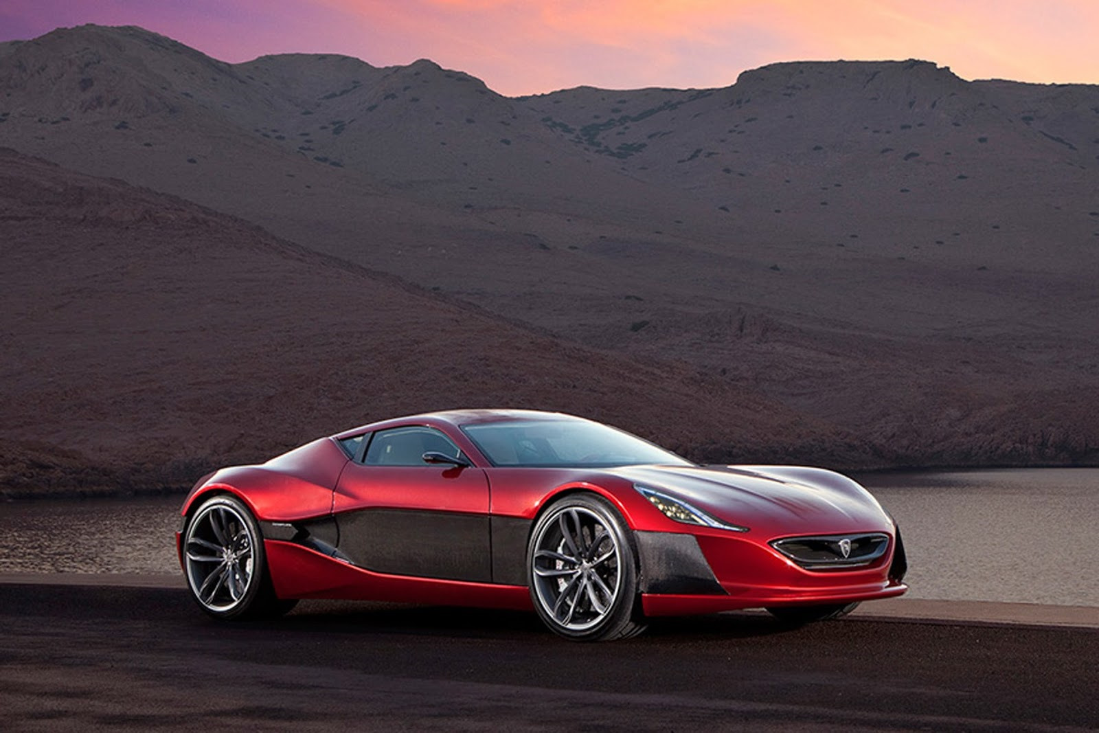 Суперкар Rimac Concept