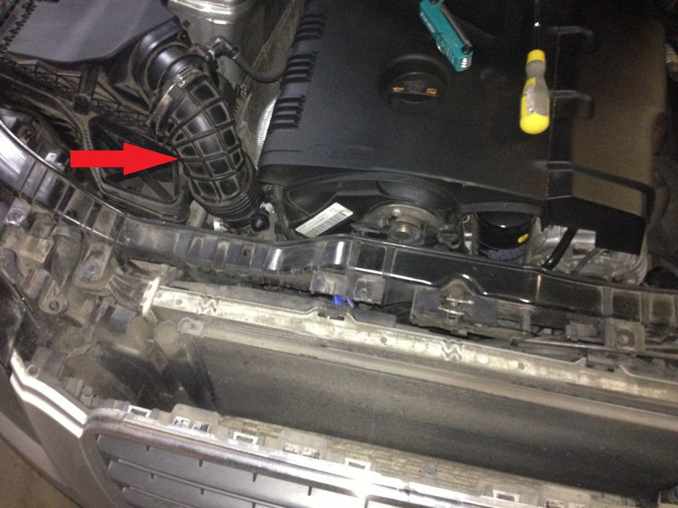 Фильтр салона и двигателя. — Audi A5 Sportback (1G), 2 л, 2009 года ...