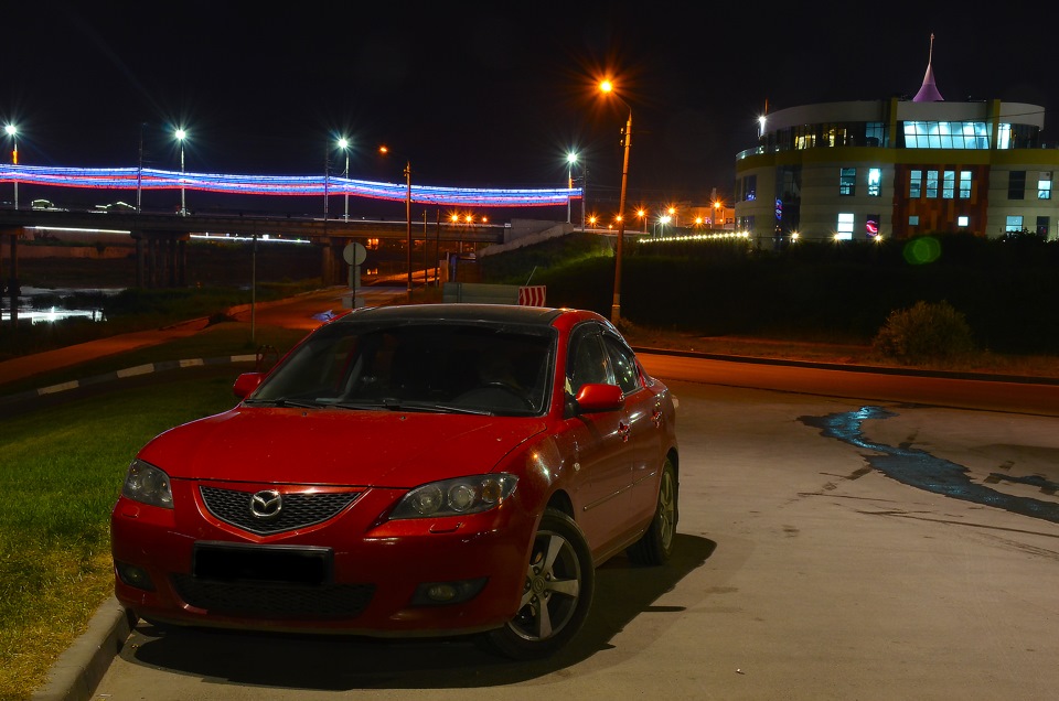 Mazda в городе