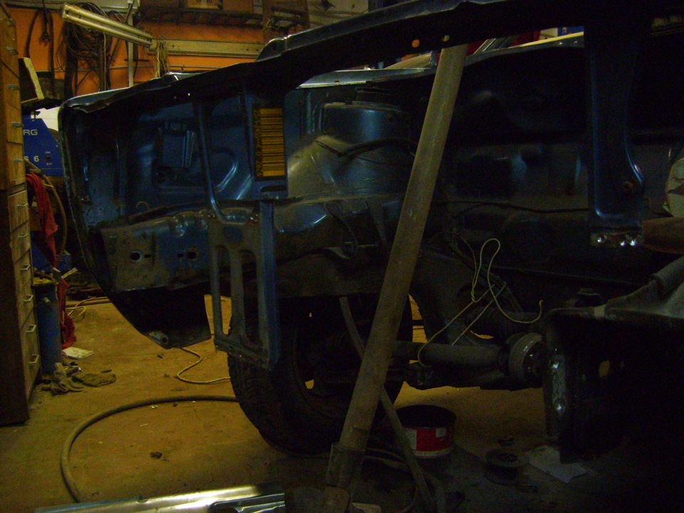 Сварка закончена — Volkswagen Golf Mk1, 1,9 л., 1982 года | кузовной ...