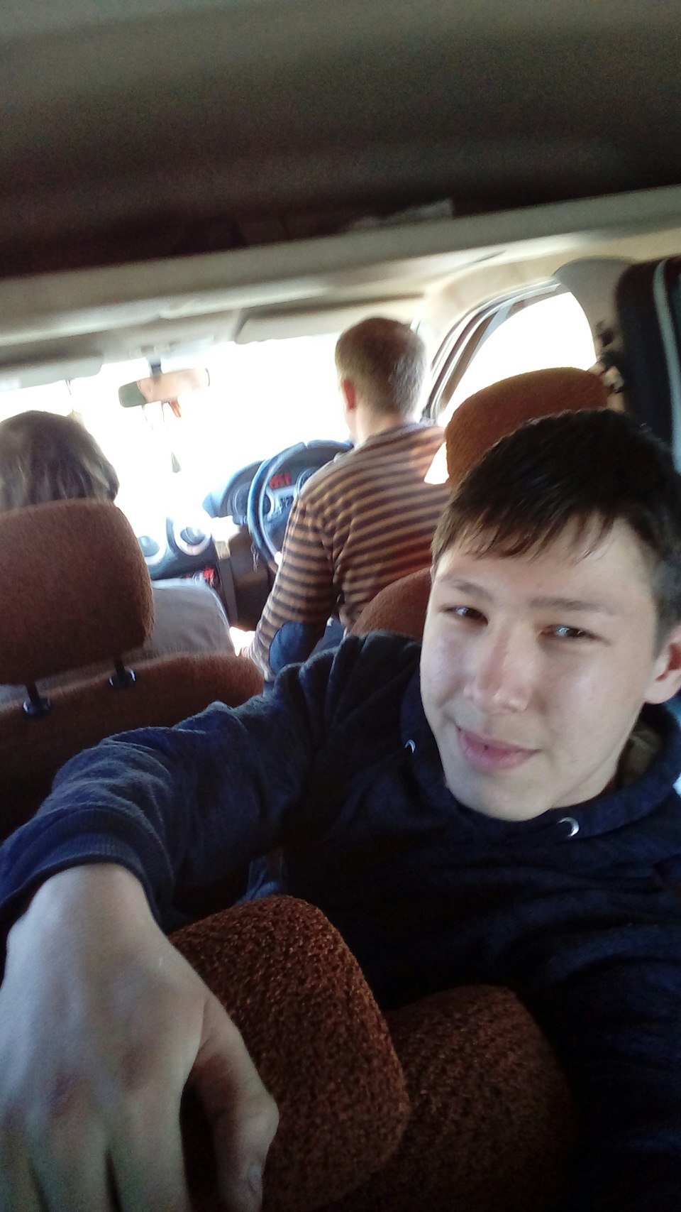 Праворукий ларгус — Lada Ларгус, 1,6 л, 2014 года | наблюдение | DRIVE2