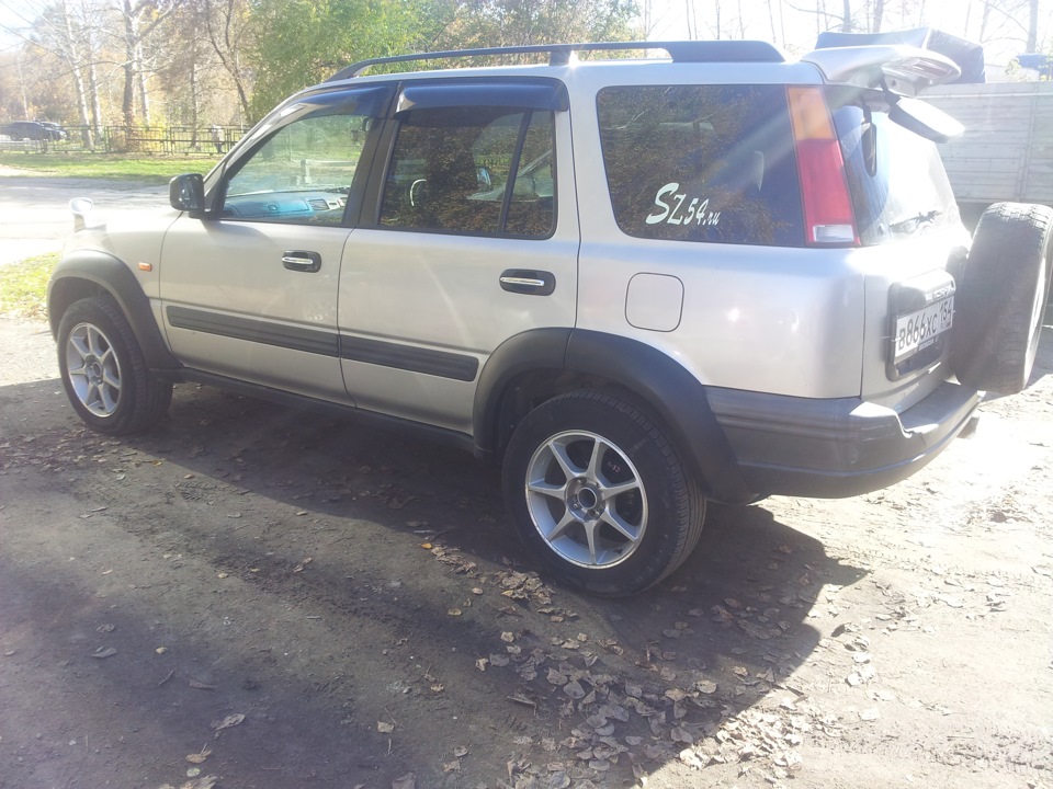 расширитель арок и вылет колес — Honda CR-V (RD1/RD2), 2 л, 1996 года ...