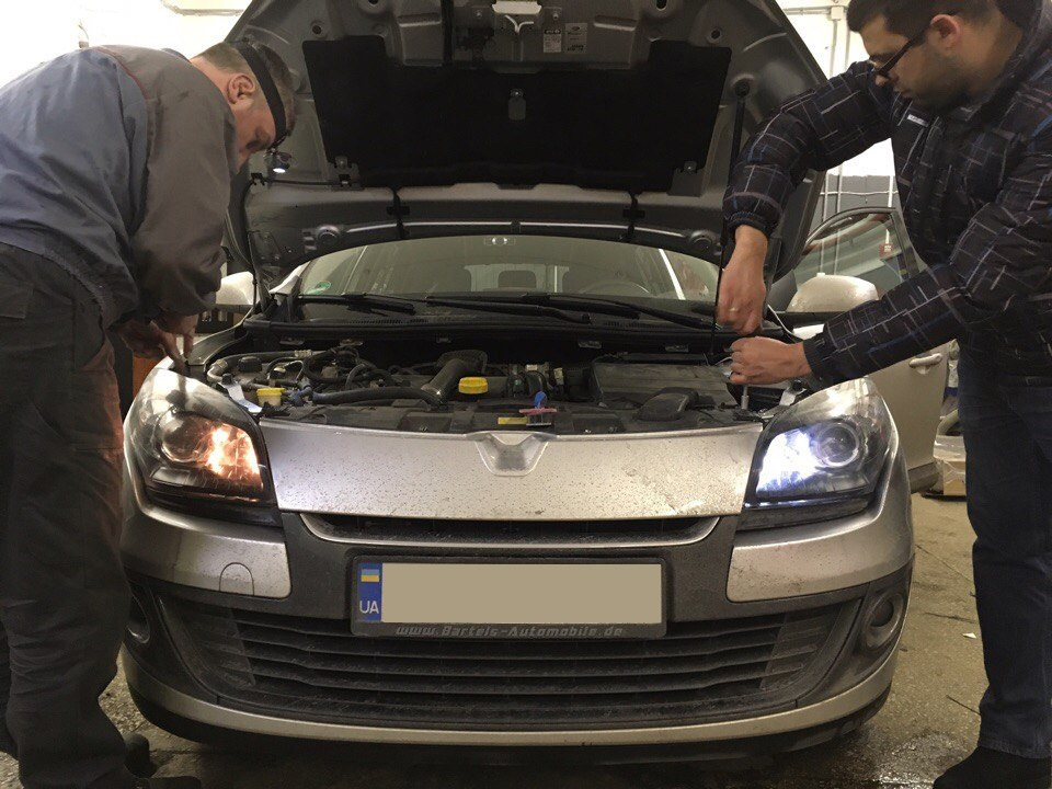 Настройка ксенона на стенде — я ЗА правильный свет + LED габариты ...