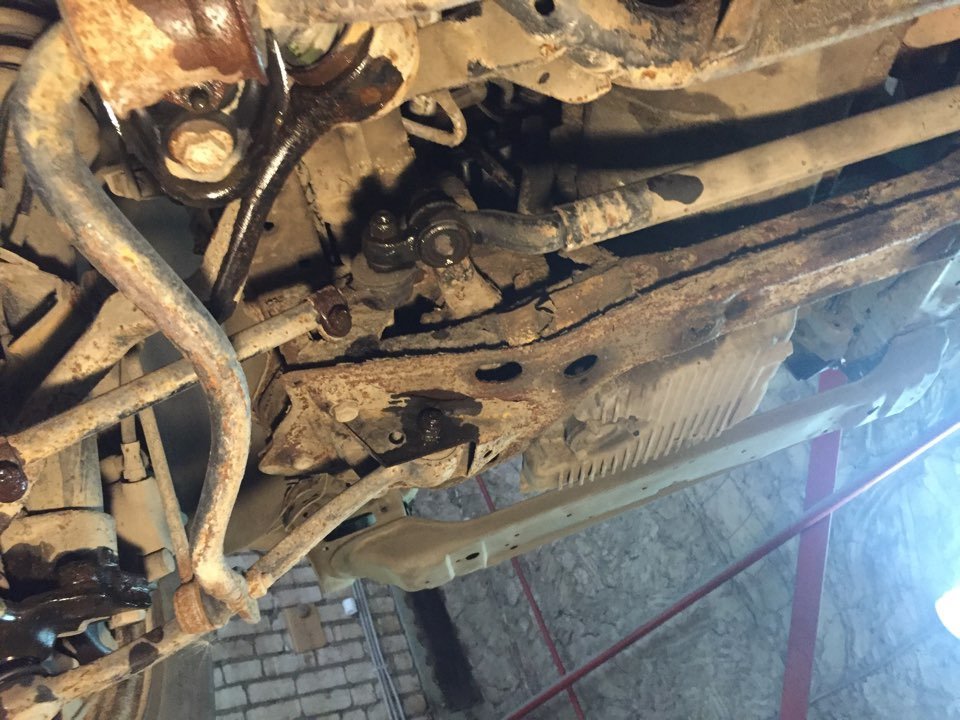 Снятие глушителя — BMW 5 series (E34), 2 л, 1993 года | другое | DRIVE2