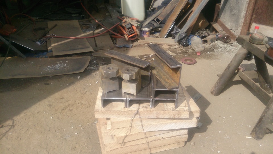 Изготовление проставок под балки — Mitsubishi Delica (L400), 2,8 л ...