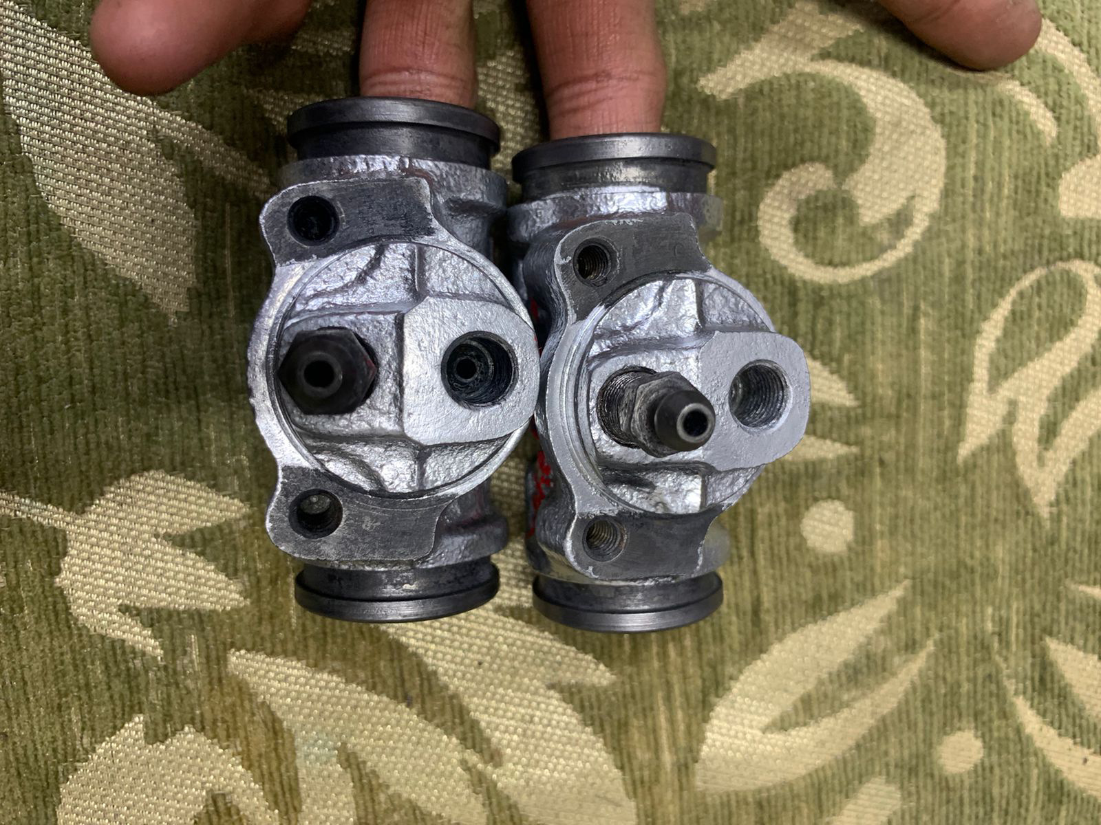 Обслуживание тормозных цилиндров master ace cr 30 — Toyota Master Ace ...