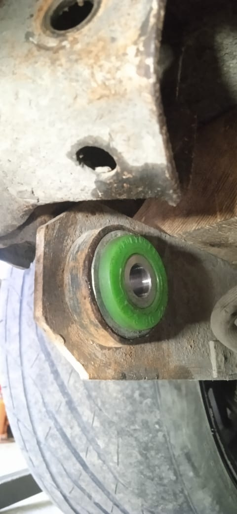 полиуретан в заднюю балку и тягу панара — Audi Coupe (81,85), 2,3 л ...