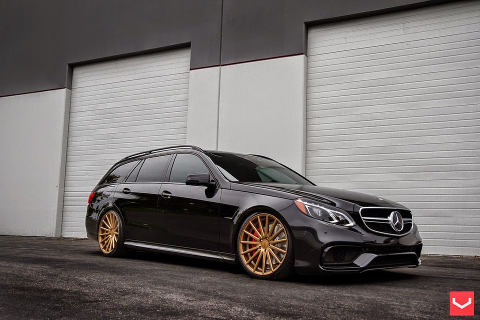 Mercedes e63 amg фото