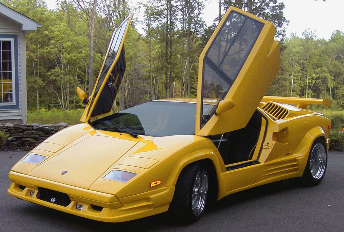 Lamborghini Countach Р¶РµР»С‚С‹Р№