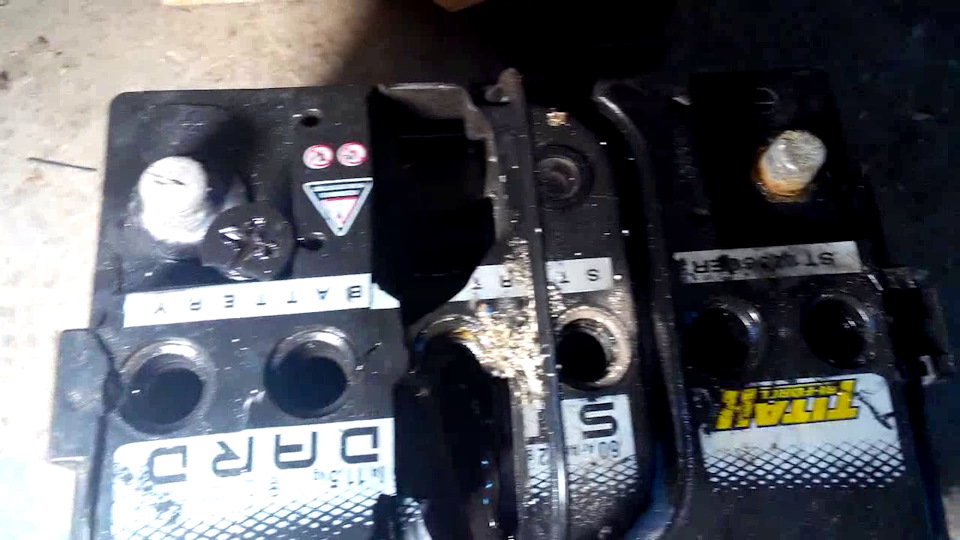 Переполюсовка авто АКБ эксперимент потерпел ФИАСКО! Нарушил ПТБ ...