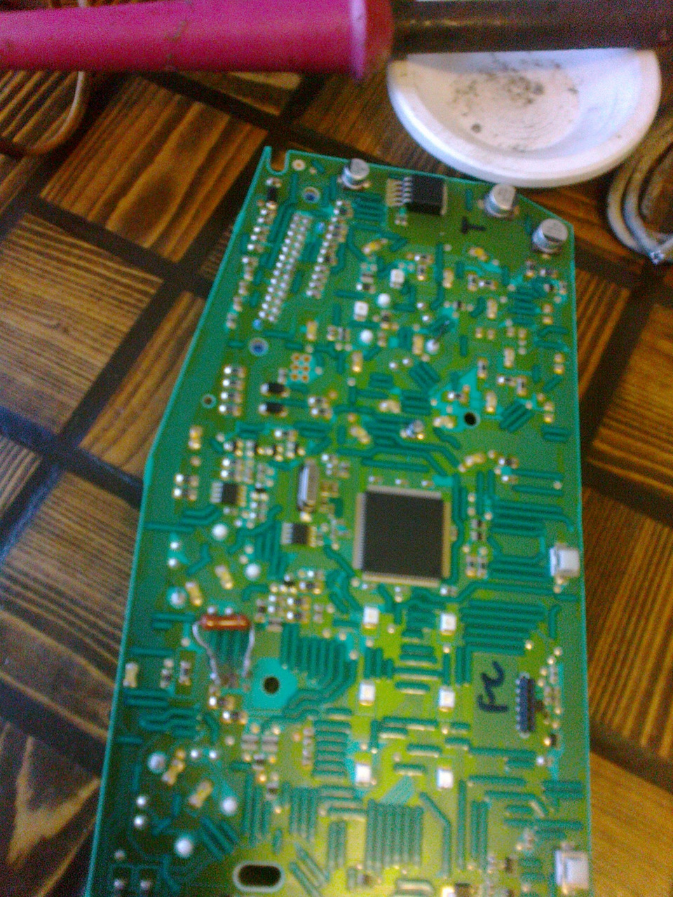 припаеваем резистор — Ford Fusion