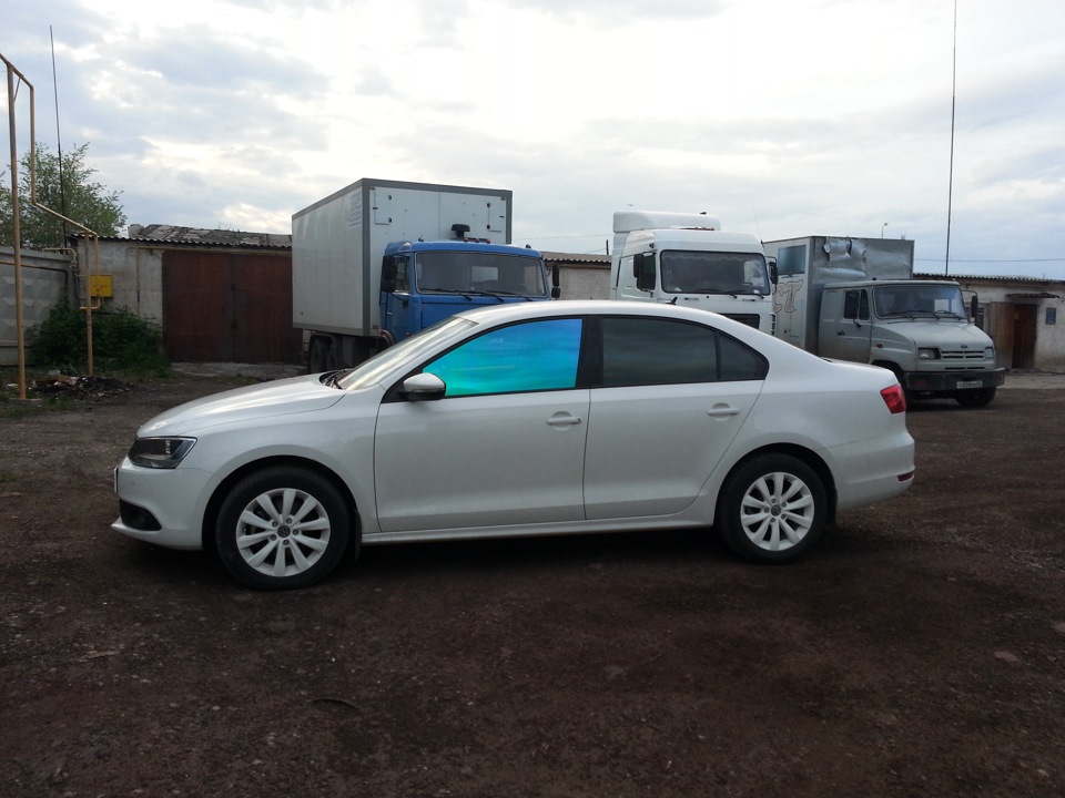 тонировка Хамелеон — Volkswagen Jetta VI, 1,4 л, 2014 года | аксессуары ...