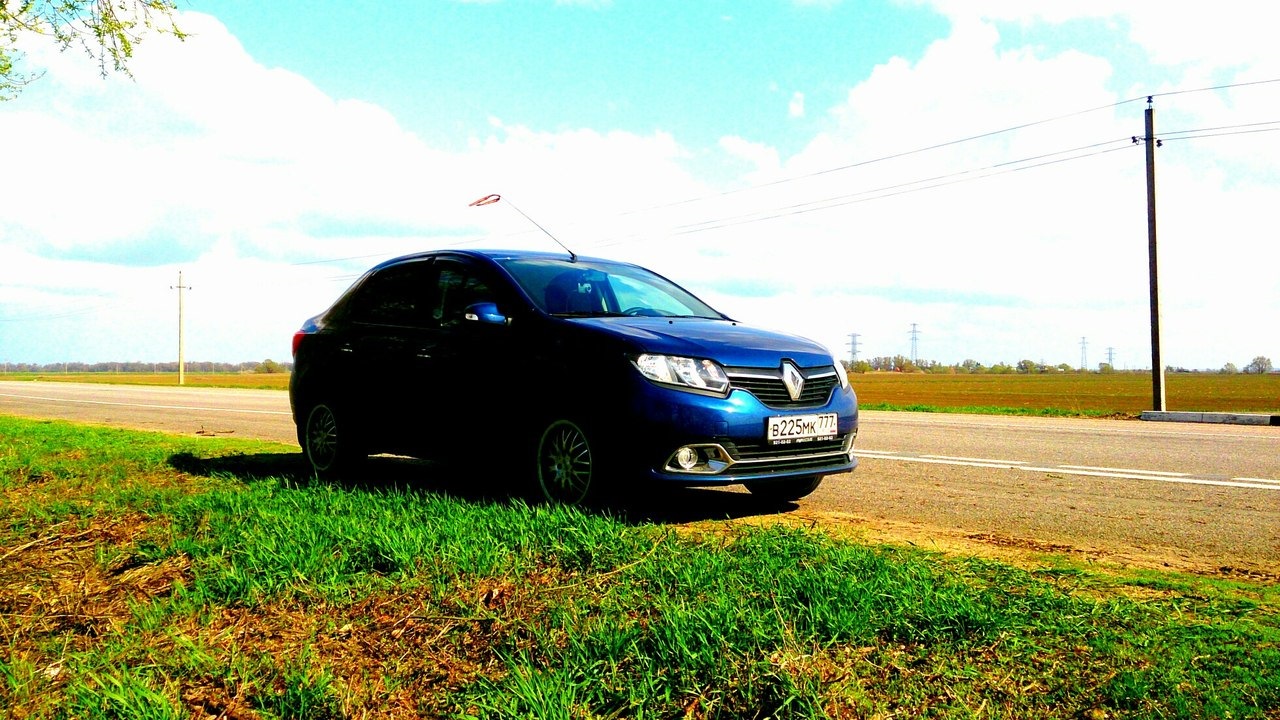 Авто астрахань. Рено Логан 2 на природе. Рено Логан на природе. Фотографии Рено Логан 2 на природе в России.